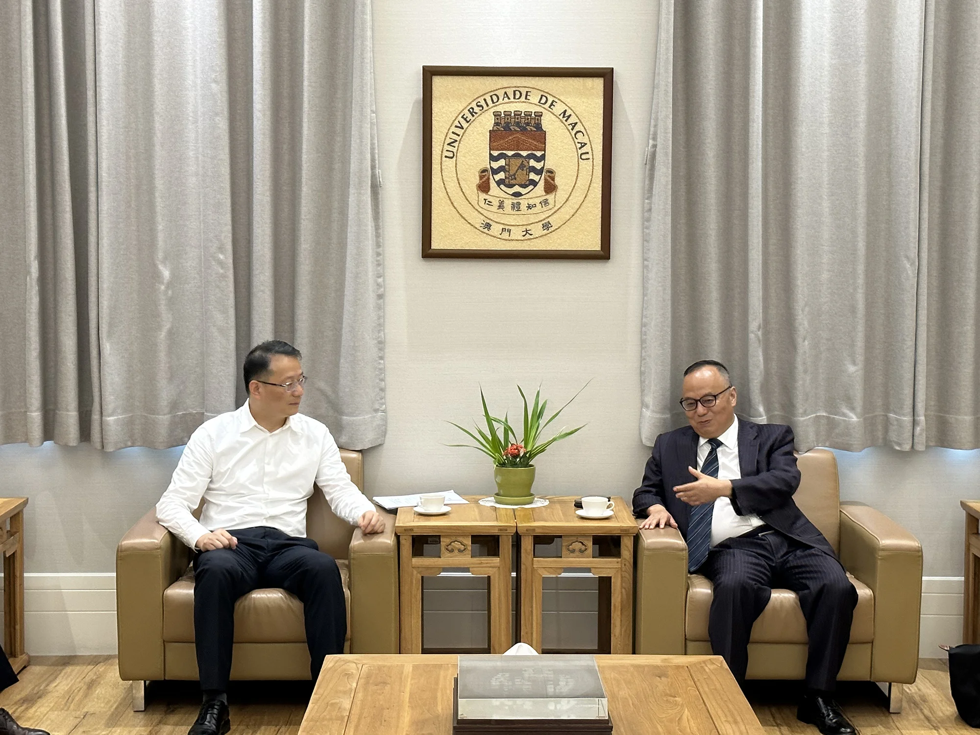 General Manager Of China Southern Power Grid Leads Delegation To Visit 